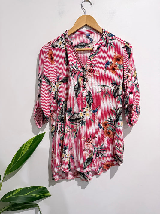 Brand Unknown Floral Print Henley Shirt Size XL | Size: U/Arm To U/Arm 51cm Size XL