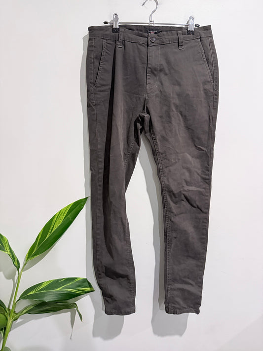 Tango Red Slim-fit Chinos Size 32