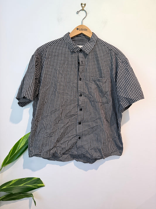 Absent Short Sleeve Shirt Size L