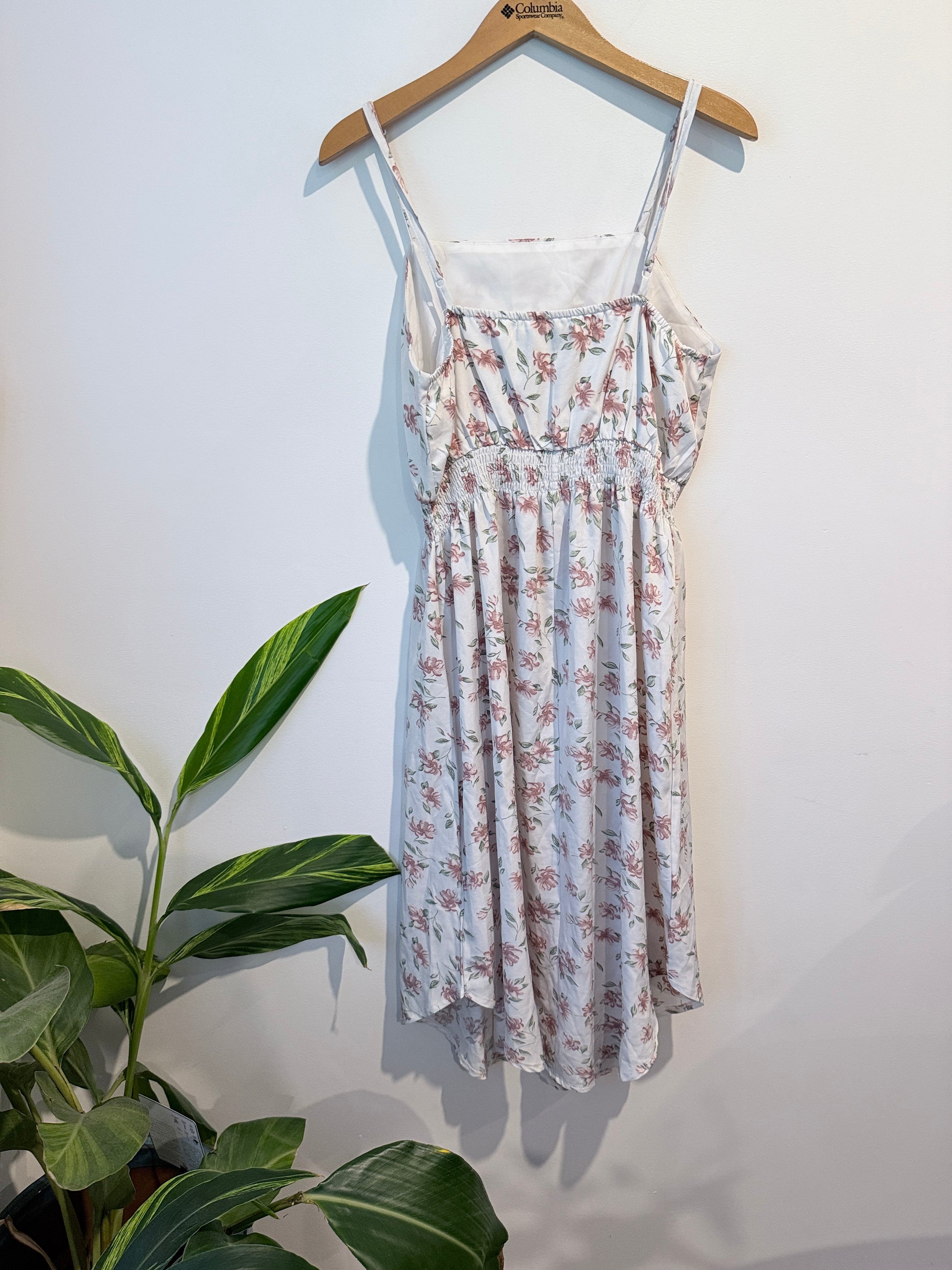 Mirrou White Floral Tiered Cami Midi Dress. Size 12