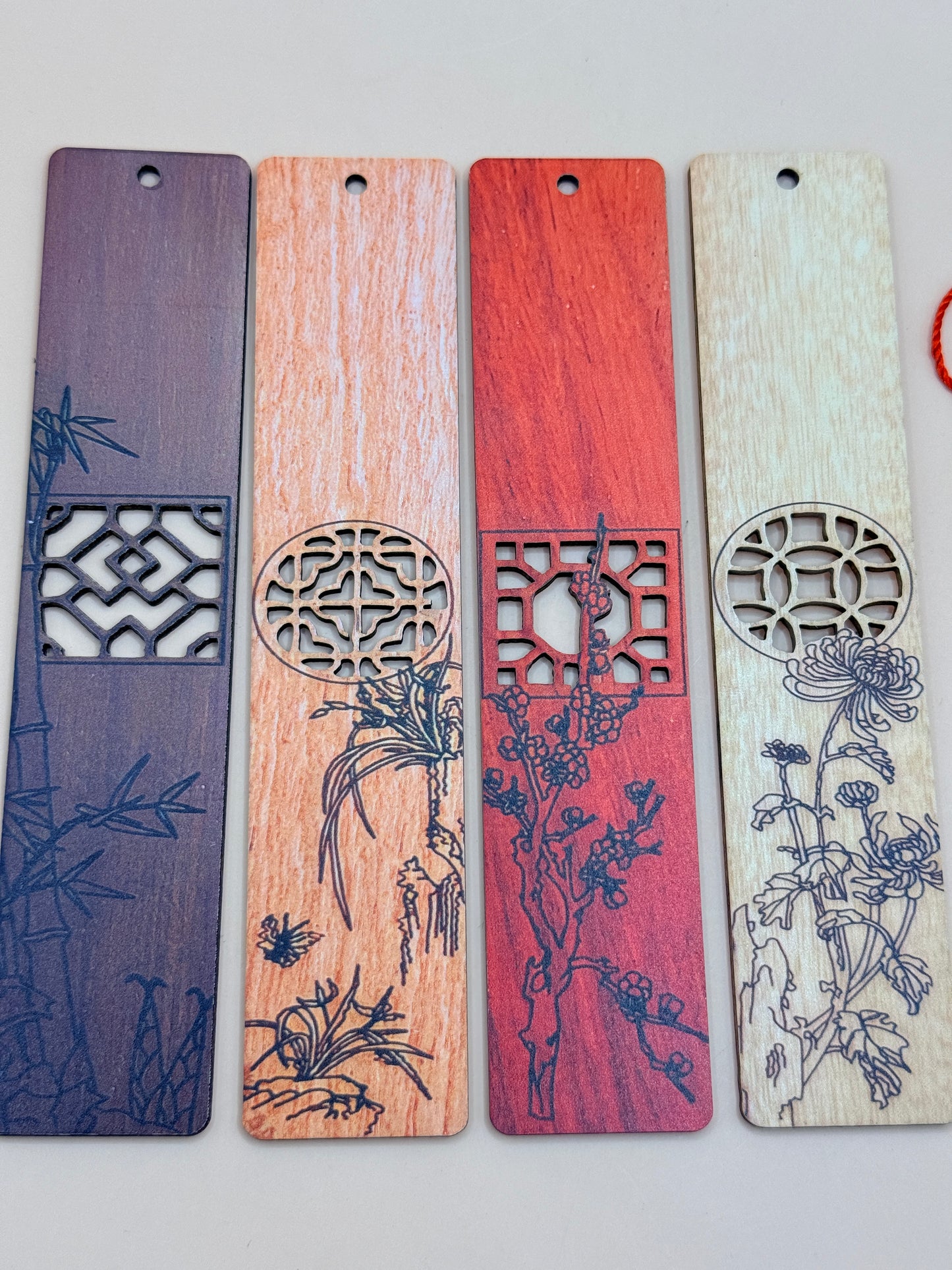 Set of 4 Decorative Wooden Bookmarks with Tassel