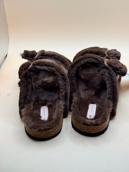 Simple and Sunday Faux Fur Lounge Slipper Slides – Chocolate Brown XL (suit size 10)