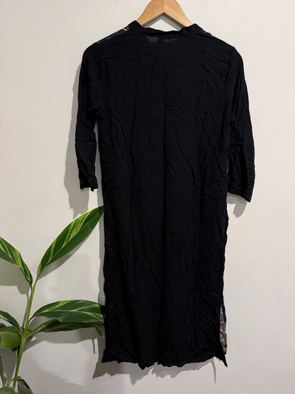 Brand Unknown Crinkle 3/4 Sleeve Dress Size U/Arm to U/Arm 48cm
