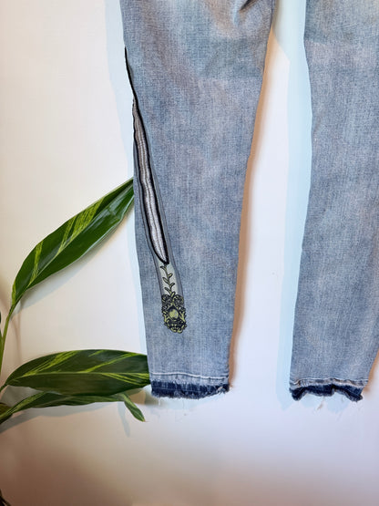 Dolce & Gabbana Light-wash Embellished Jeans Size 29 | Waist 78cm