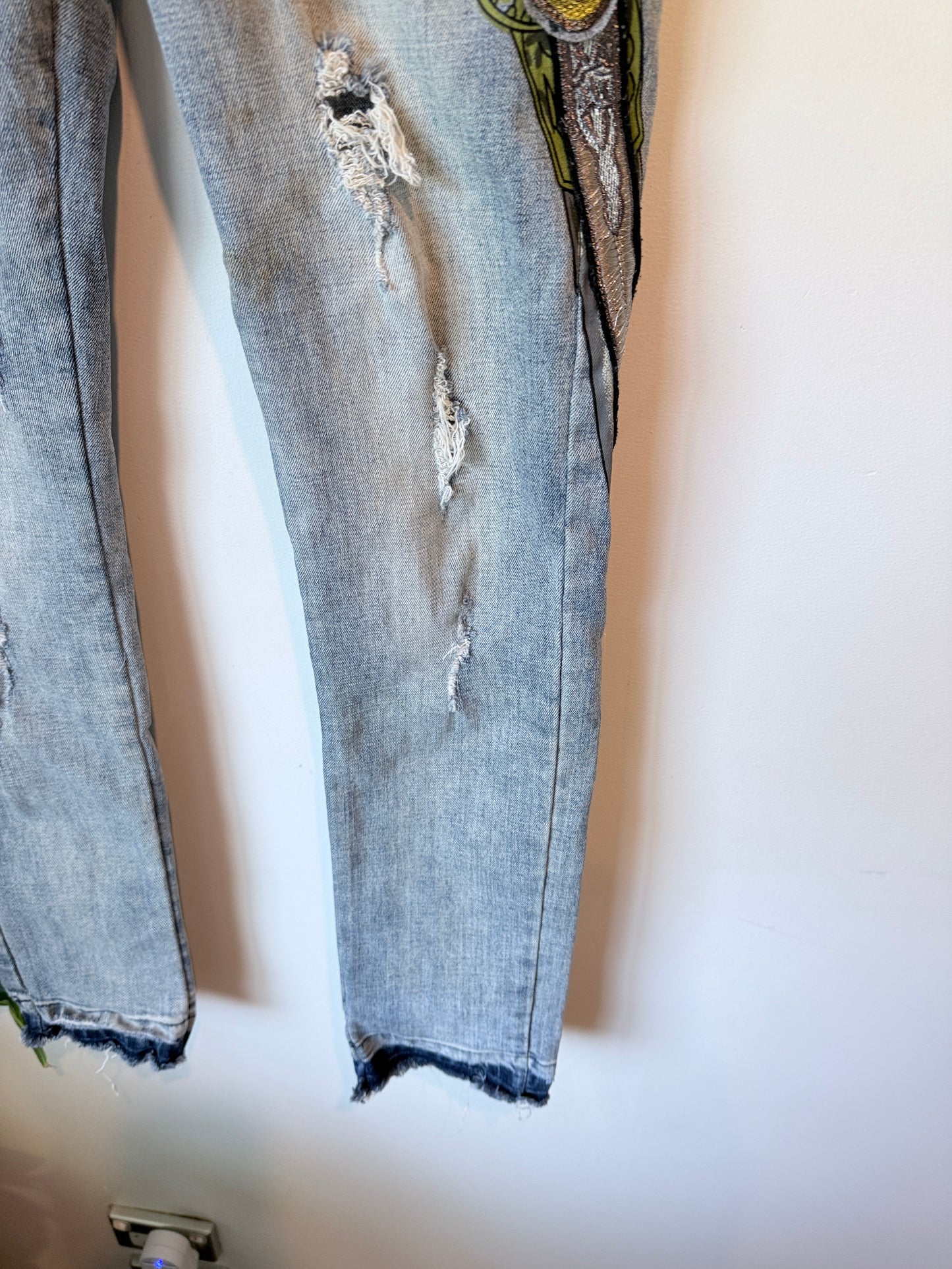 Dolce & Gabbana Light-wash Embellished Jeans Size 29 | Waist 78cm