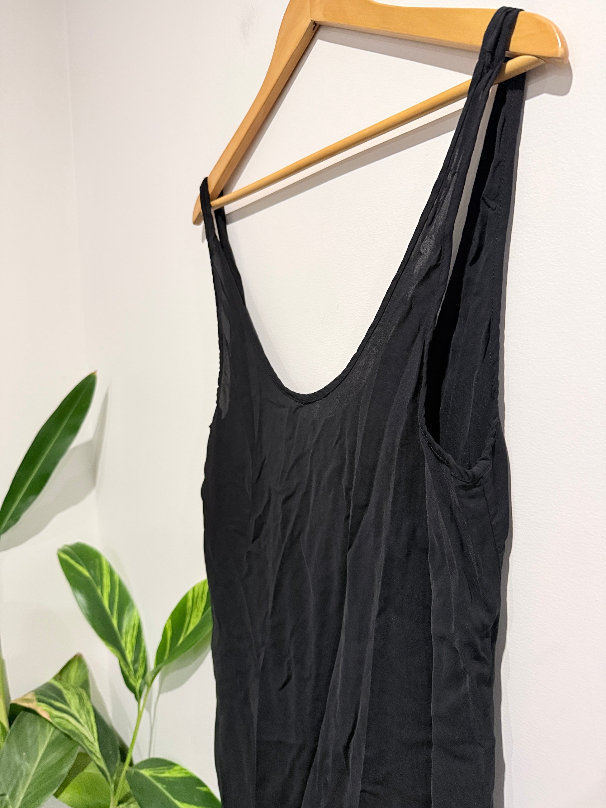 All Things Golden Scoop Neck Tank Top Size M