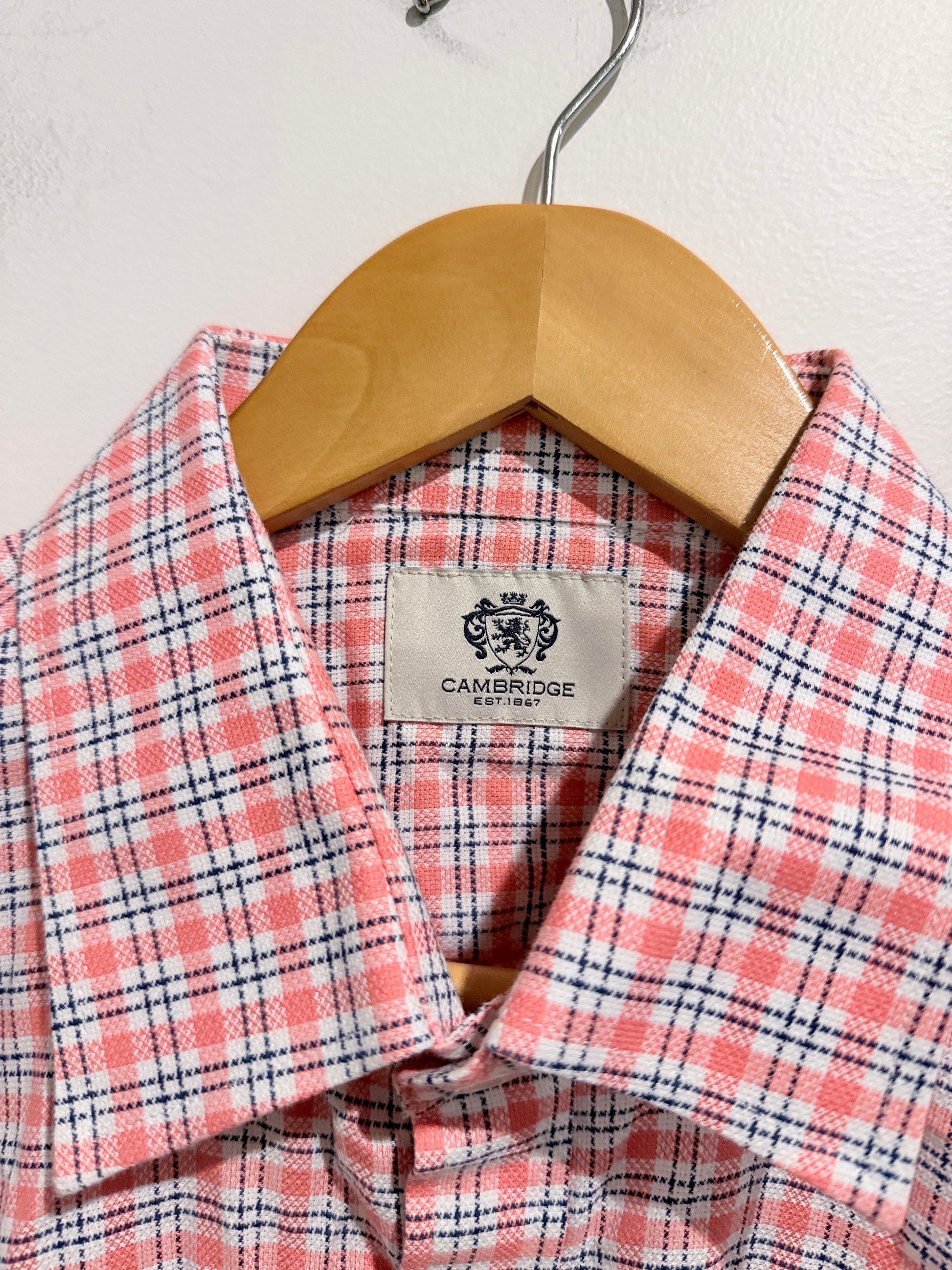 Cambridge Checkered Long-sleeve Shirt Size U/Arm to U/Arm 65cm