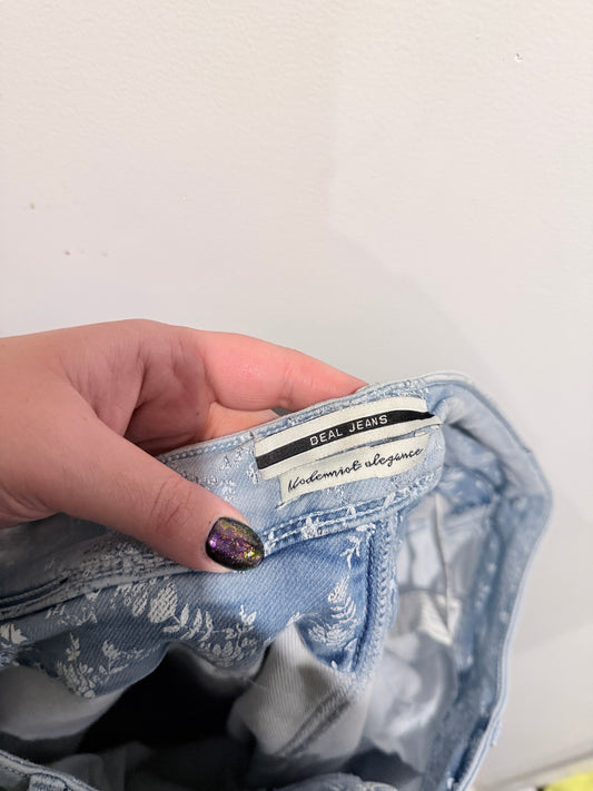 Deal Jeans Light Wash Denim Capri Jeans Size 3XL | U/Arm to U/Arm 92cm