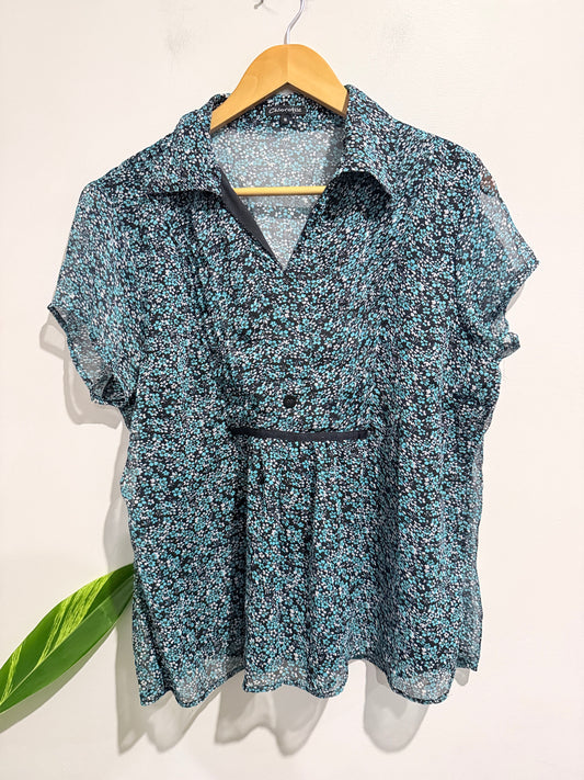 Chlorofile Floral Pattern Short-sleeve V-neck Top Size 16