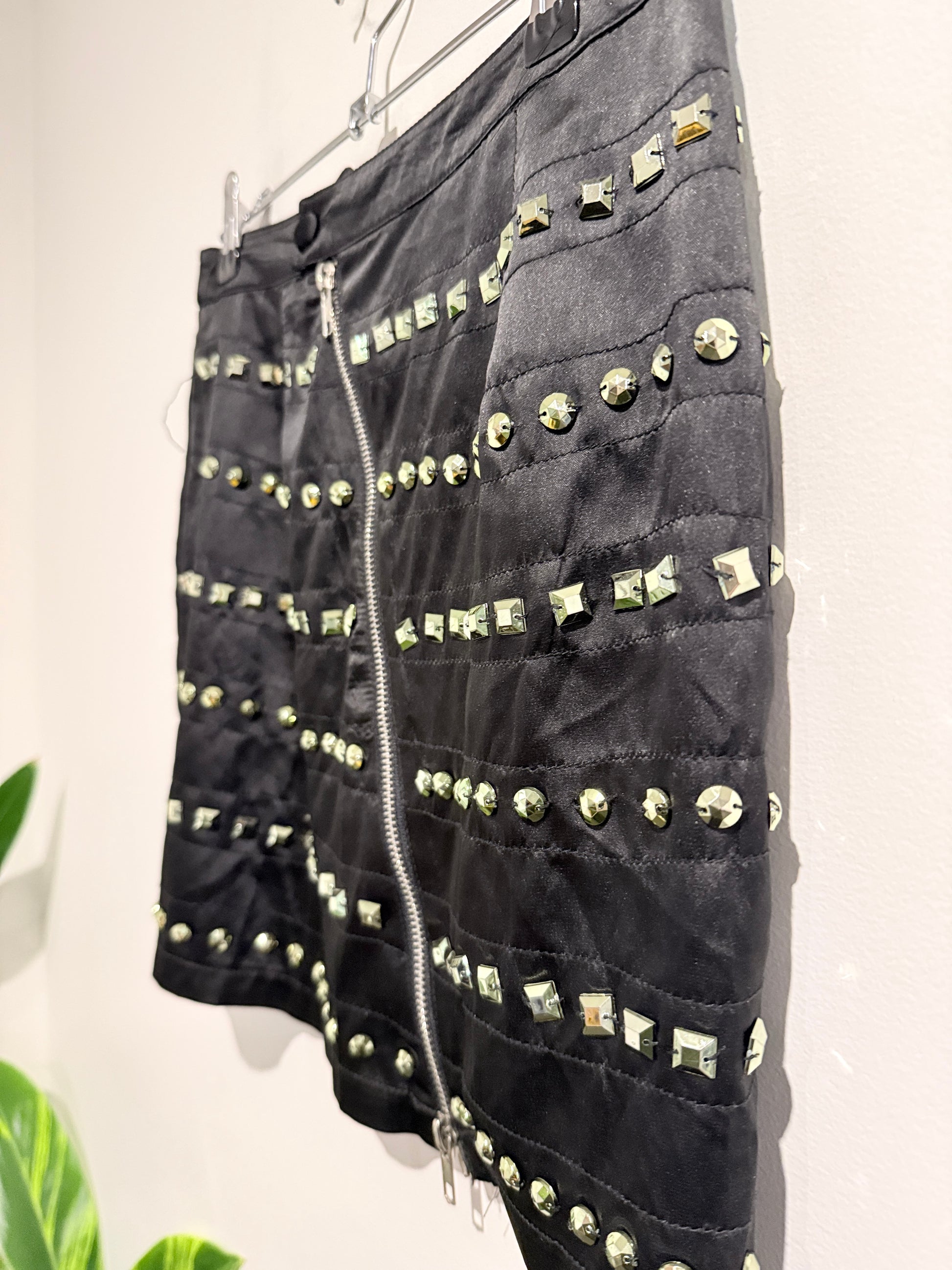 Krafty Black Punk Rock-style Mini Skirt Size S | Waist: 72cm