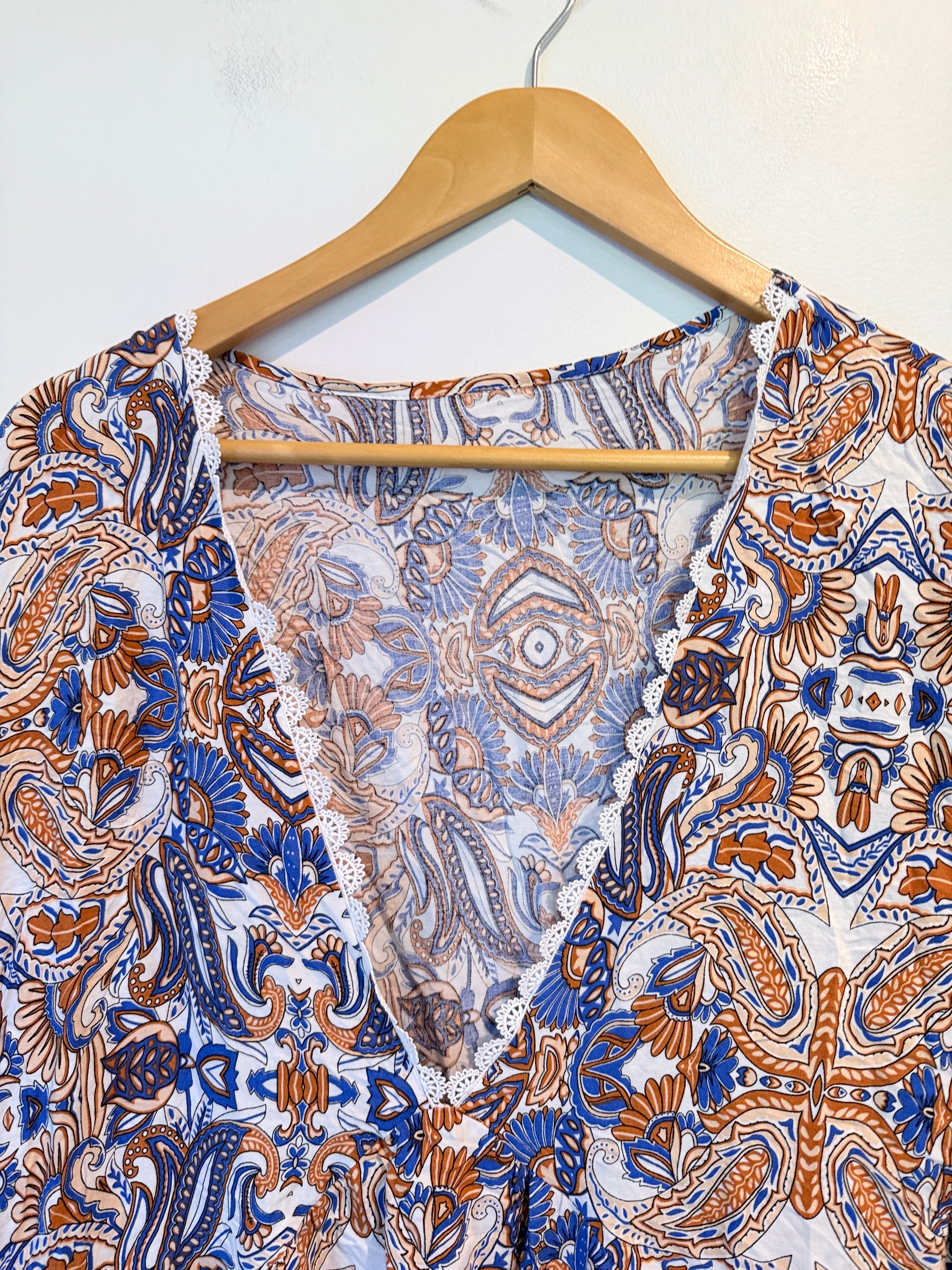 Brand Unknown Bohemian-style Printed Shift Dress Size 5XL | U/Arm to U/Arm 61cm