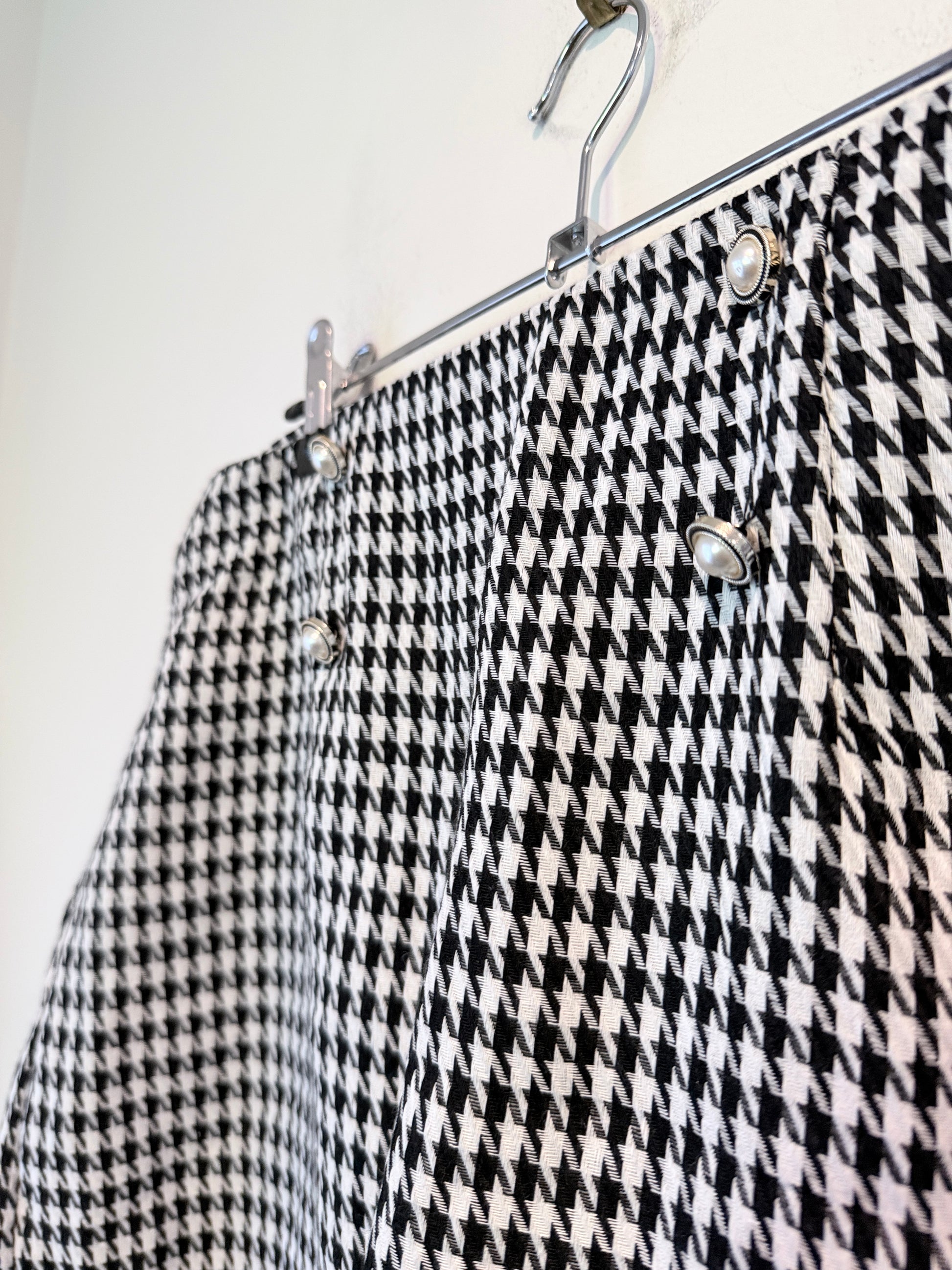 Shein Houndstooth Mini Skirt Size M