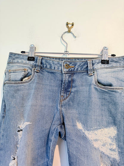 Vero Moda Light-wash Distressed Skinny Jeans Size 29 | Waist: 76cm