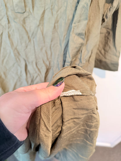 Brand Unknown Crinkle Dress Size 5XL | U/Arm to U/Arm 67cm