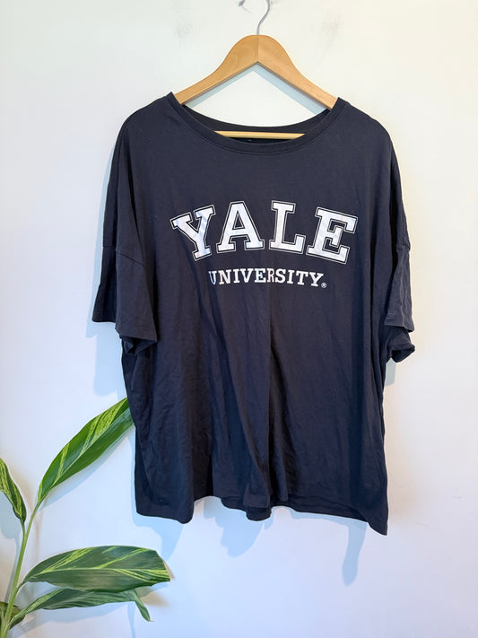 Brand Unknown Yale University Collegiate Graphic T-shirt Size 26 | U/Arm to U/Arm 71cm