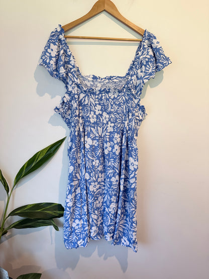 Brand Unknown Floral Print Smocked Mini Dress Size U/Arm to U/Arm 69cm