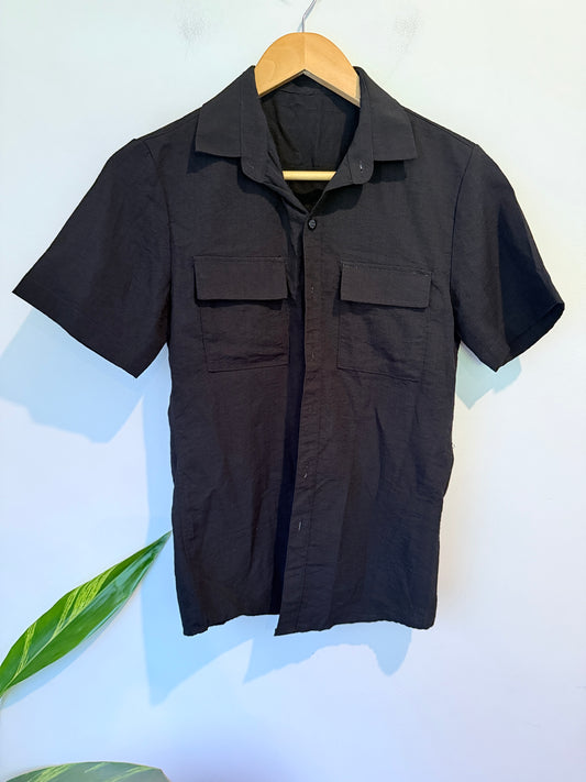 Brand Unknown Short-sleeve Button-down Shirt Size U/Arm to U/Arm 65cm