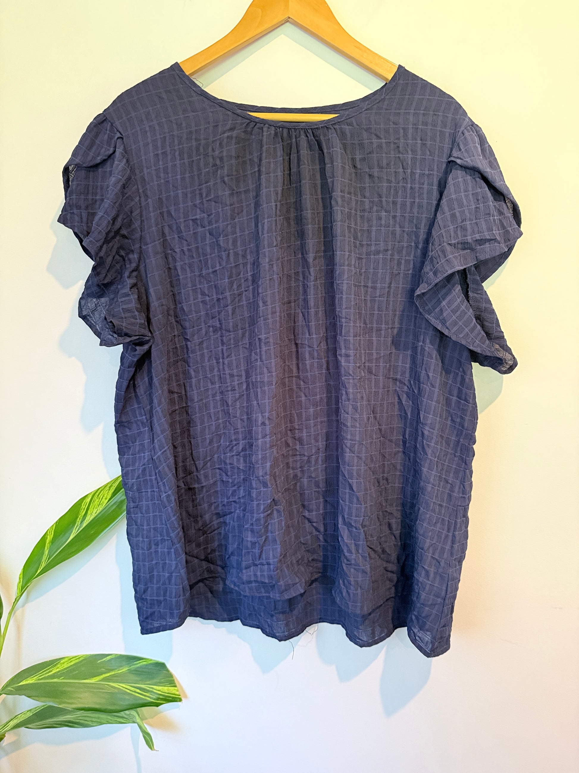 Brand Unknown Textured Check Blouse Size 5XL | U/Arm to U/Arm 67cm