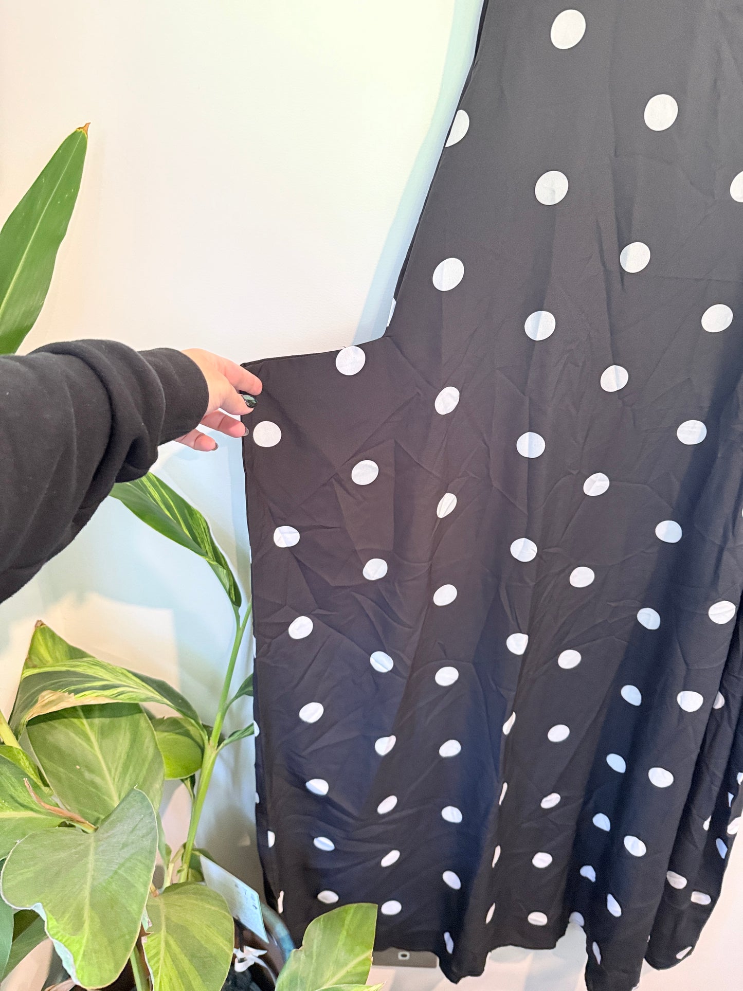 Brand Unknown Polka Dot Sleeveless Maxi Dress Size 4XL | U/Arm to U/Arm 62cm