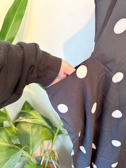 Brand Unknown Polka Dot Sleeveless Maxi Dress Size 4XL | U/Arm to U/Arm 62cm