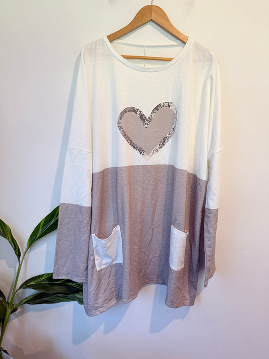 Brand Unknown Color-block Heart Print Tunic Top Size 5XL