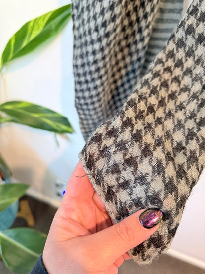 Stile Benetton Reversible Monochrome Houndstooth Scarf