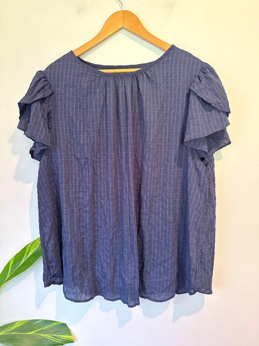 Brand Unknown Pinstriped Flutter-sleeve Shirt Size 5XL | U/Arm to U/Arm 65cm