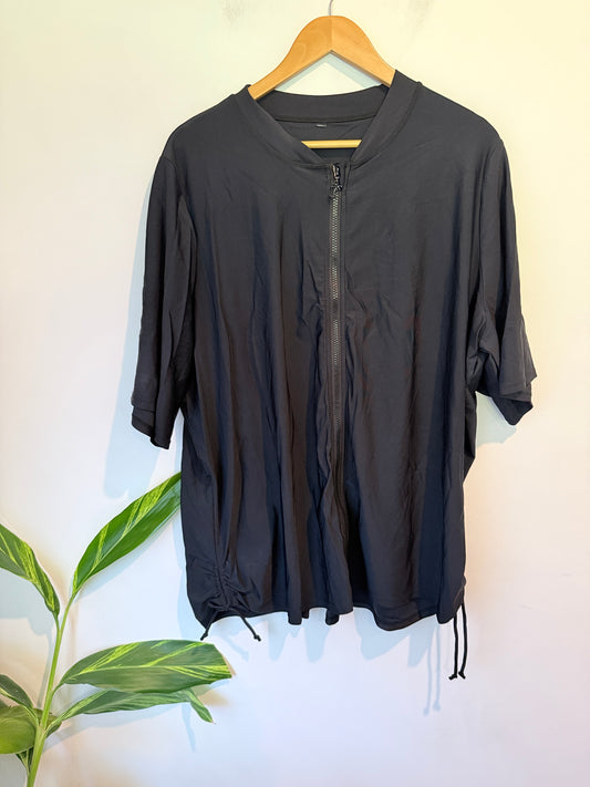 Brand Unknown Full-zip Short-sleeve Shirt Size U/Arm to U/Arm 69cm