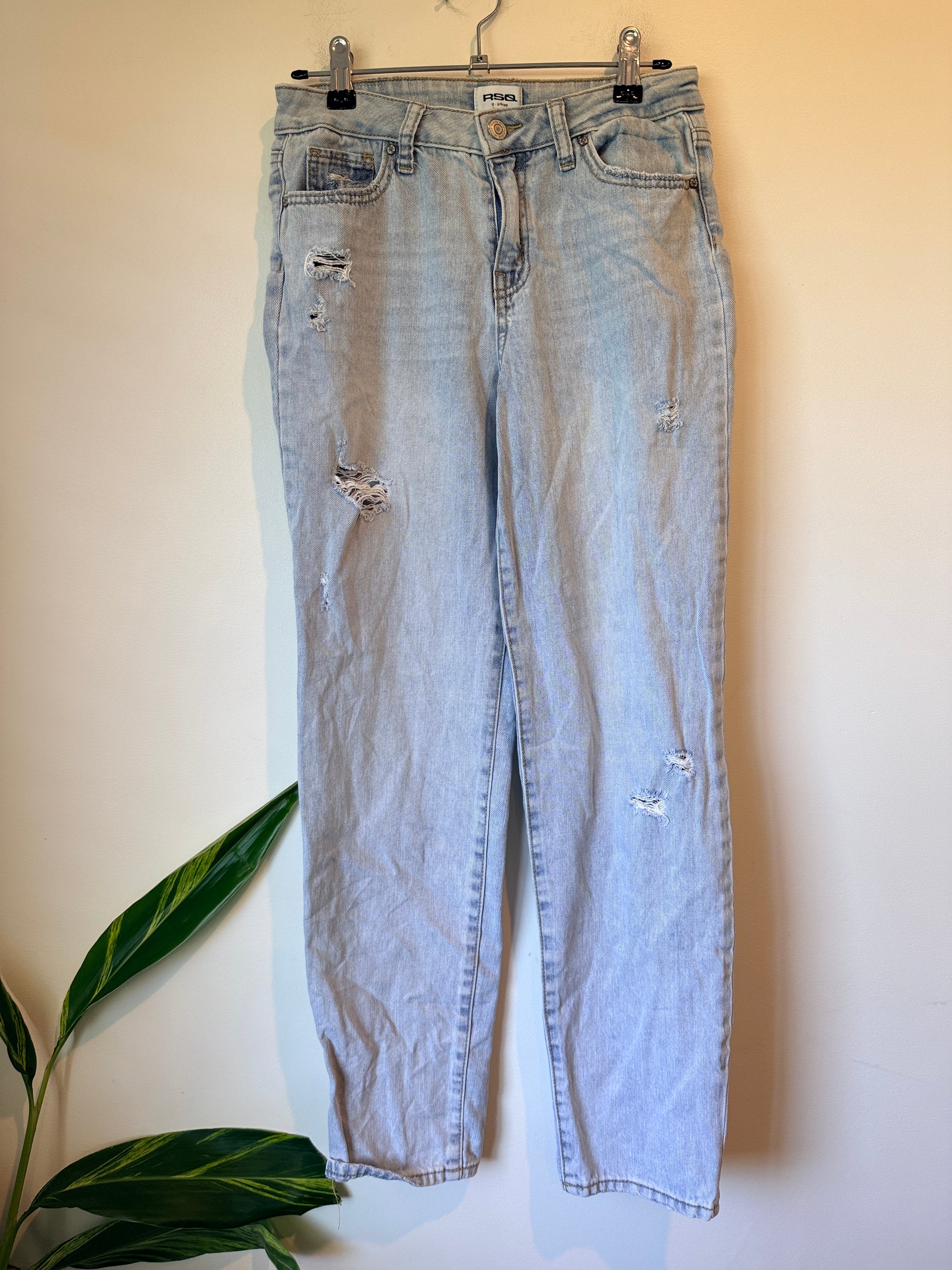 RSQ Light-wash Distressed Jeans Size 16