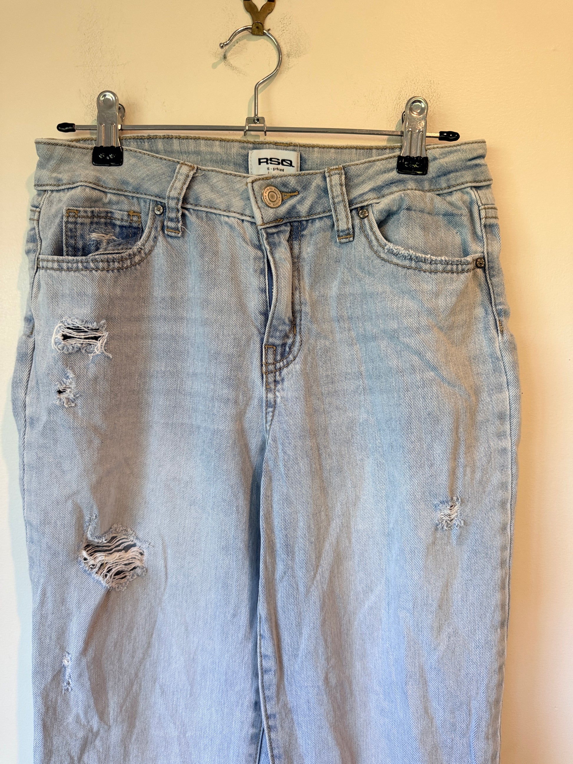 RSQ Light-wash Distressed Jeans Size 16