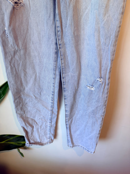 RSQ Light-wash Distressed Jeans Size 16