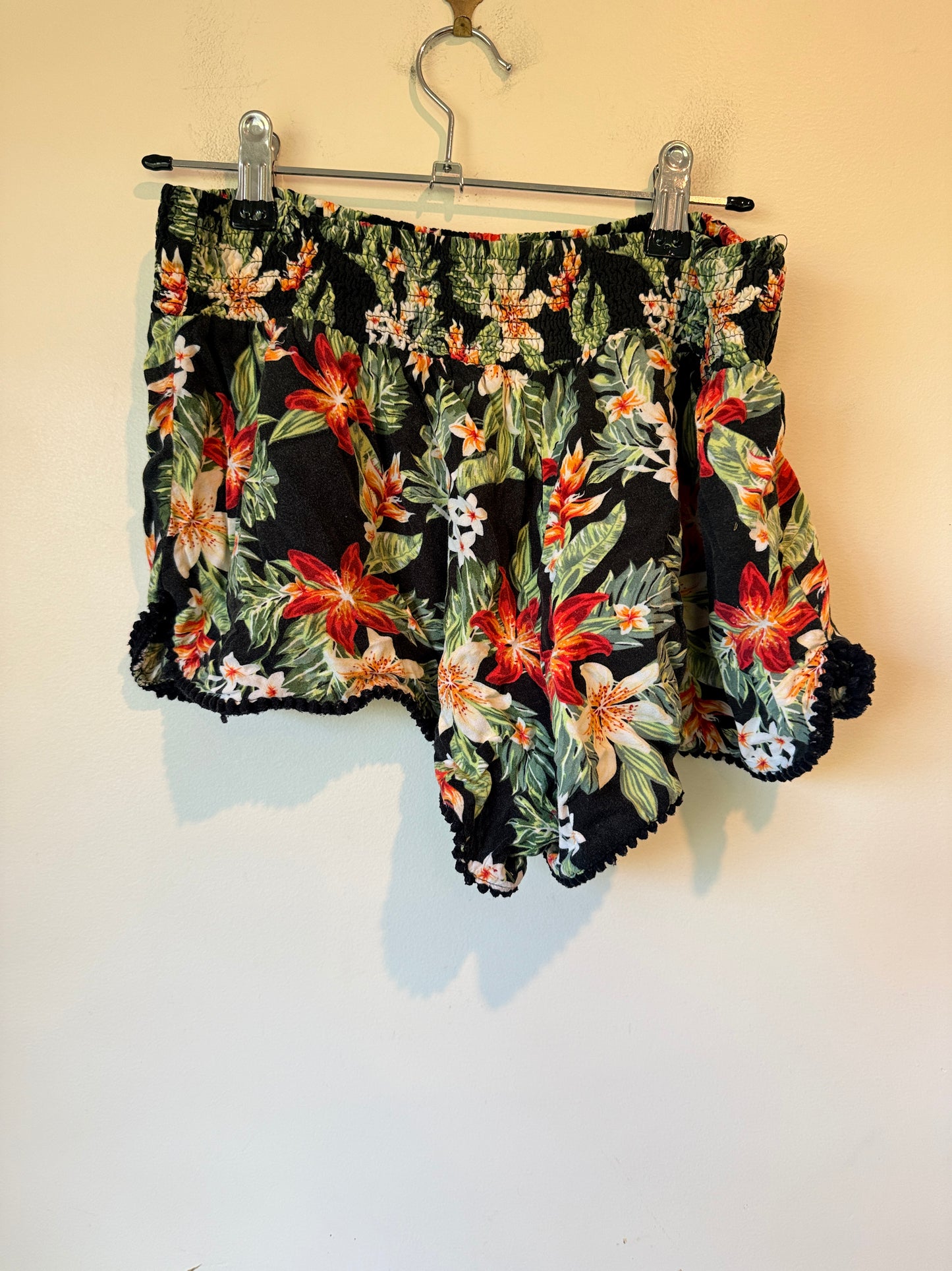 Factorie Tropical Floral Print Shorts Size 12