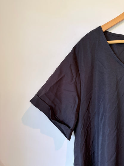 Brand Unknown Linen T-shirt Dress Size U/Arm to U/Arm 66cm