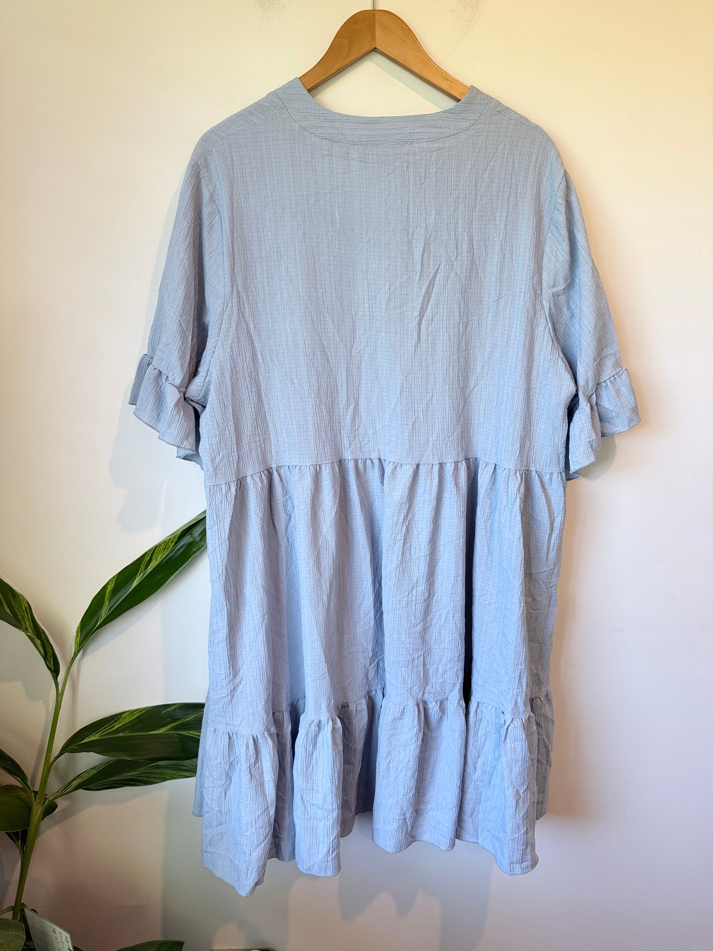 Brand Unknown Tiered Button-down Shirt Dress Size 4XL | U/Arm to U/Arm 61cm