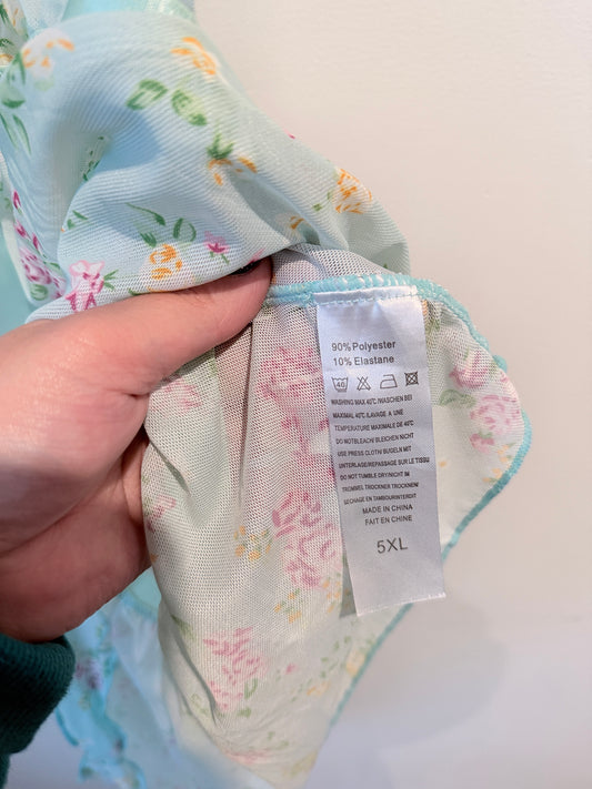 Brand Unknown Coquette-style Floral Romper Size 5XL