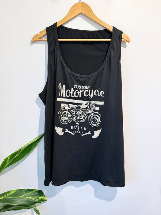 Brand Unknown Sleeveless Graphic Tank Top Size 5XL | U/Arm to U/Arm 65cm