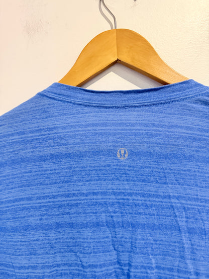 Lululemon Space-dye Performance T-shirt Size U/Arm to U/Arm 54cm