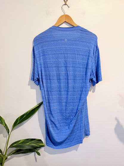 Lululemon Space-dye Performance T-shirt Size U/Arm to U/Arm 54cm