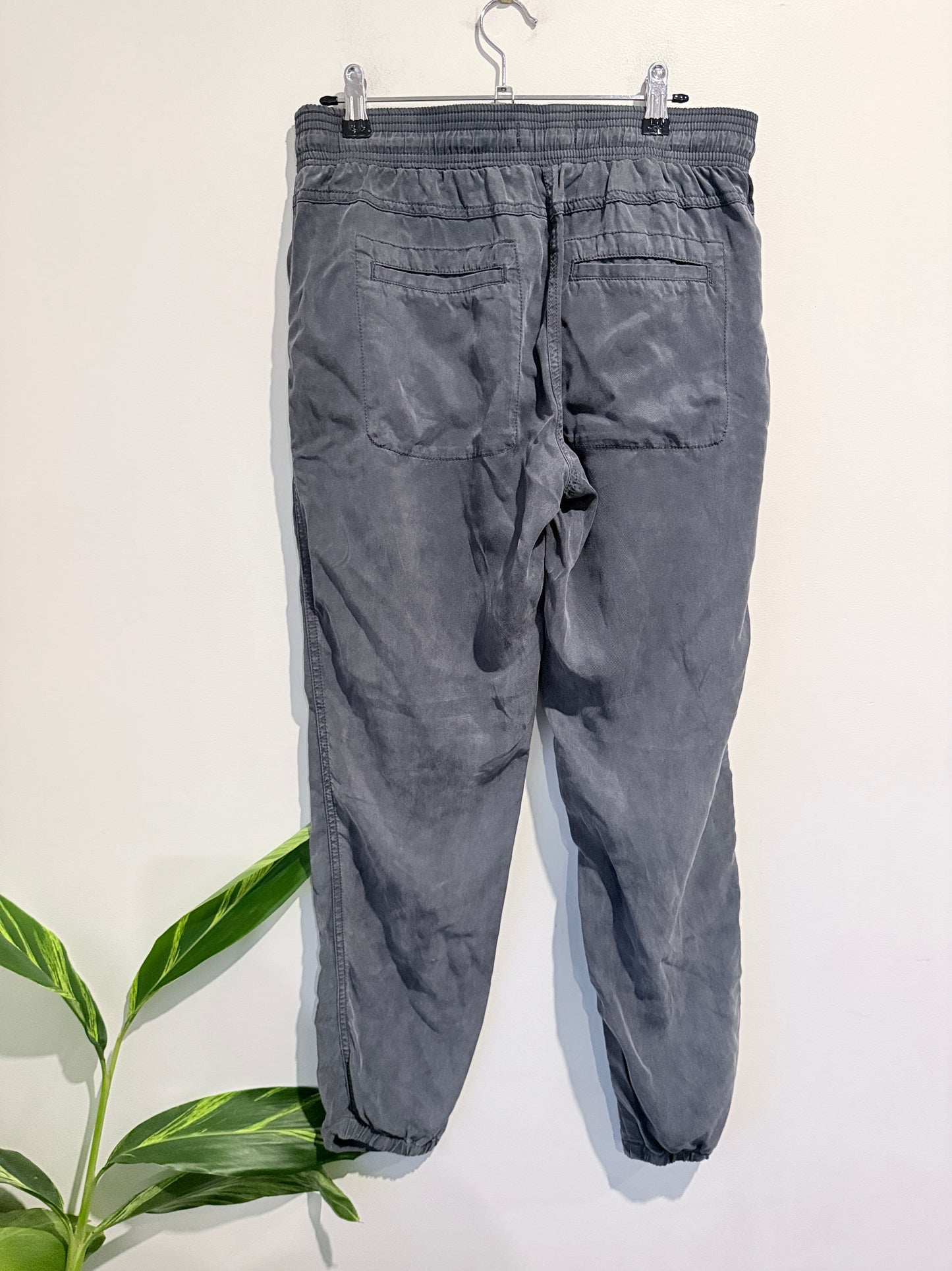 Country Road Cargo Joggers Size 8