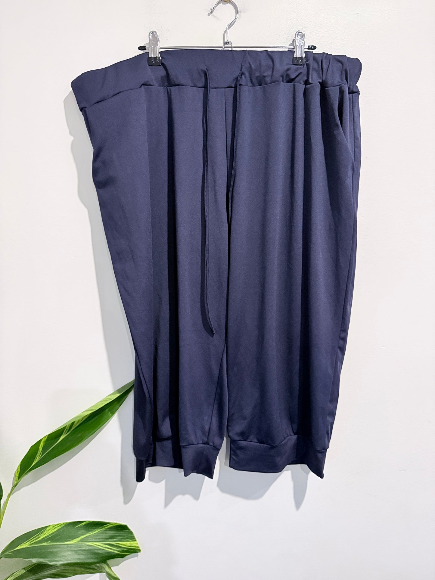 Drawstring Trousers Size 4XL | U/Arm to U/Arm 52cm