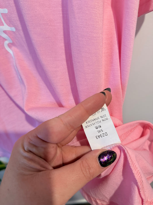 Brand Unknown Oversized V-neck T-shirt Size 5XL | U/Arm to U/Arm 73cm