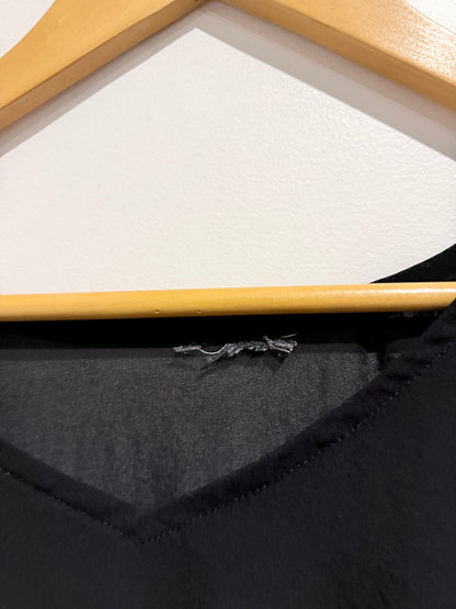 Brand Unknown Asymmetric Hem Top