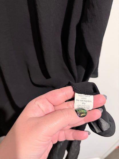 Brand Unknown Asymmetric Hem Top