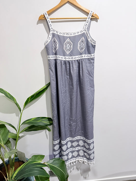 Misslook Sleeveless Lace Trim Maxi Dress Size M | U/Arm to U/Arm 48cm