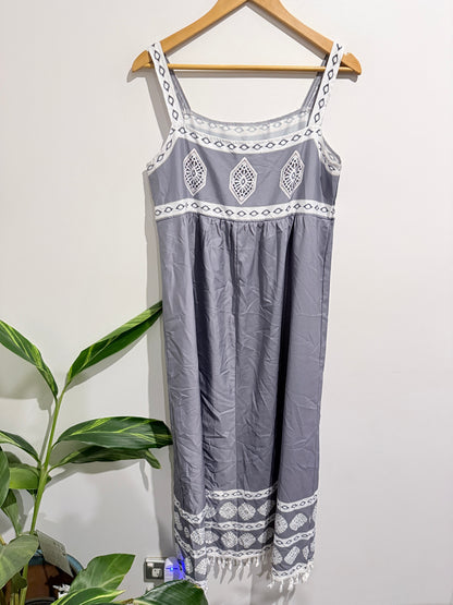Misslook Sleeveless Lace Trim Maxi Dress Size M | U/Arm to U/Arm 48cm