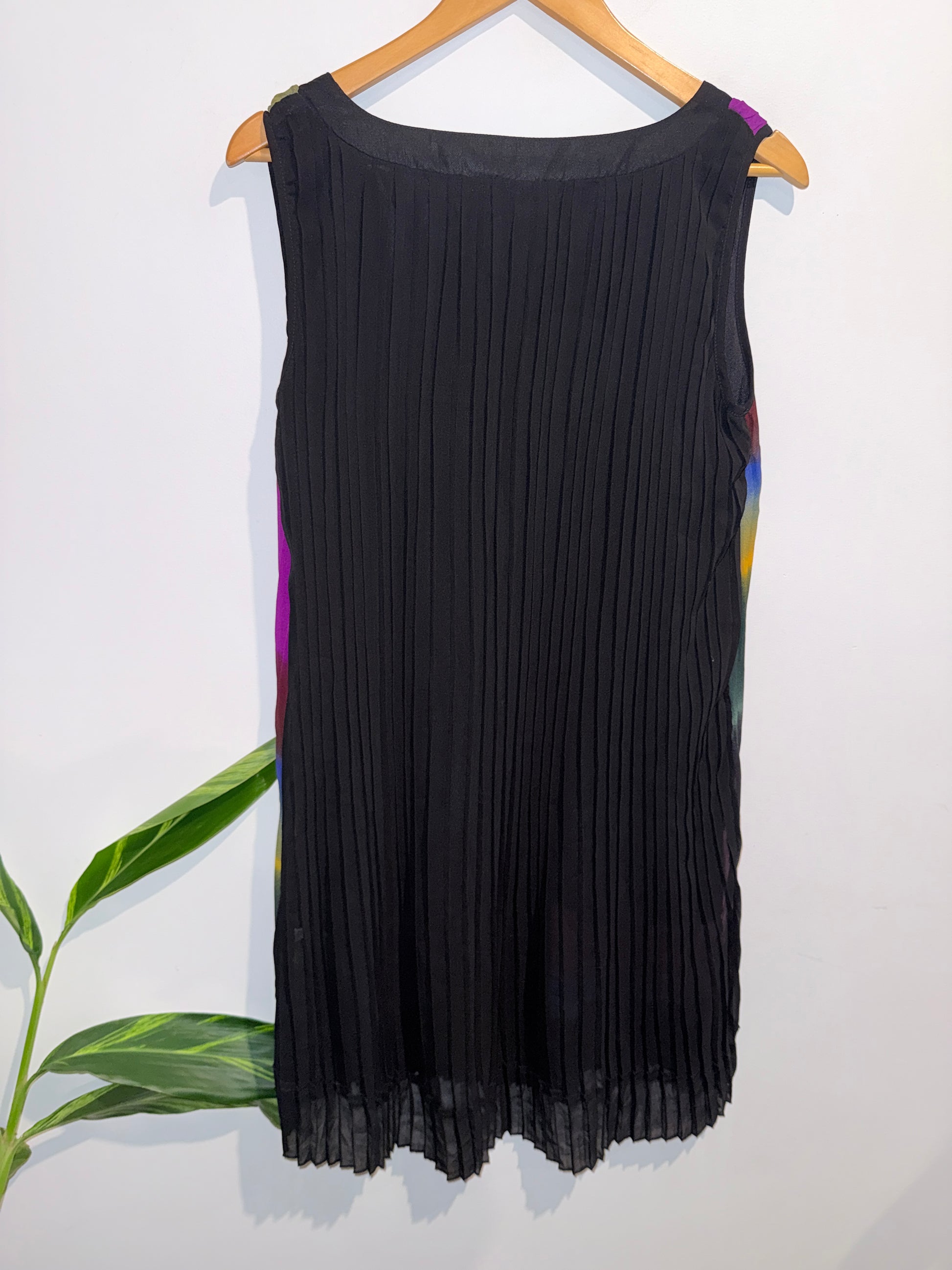 Member Sleeveless Color-blocked Tunic Size S/M | U/Arm to U/Arm 48cm
