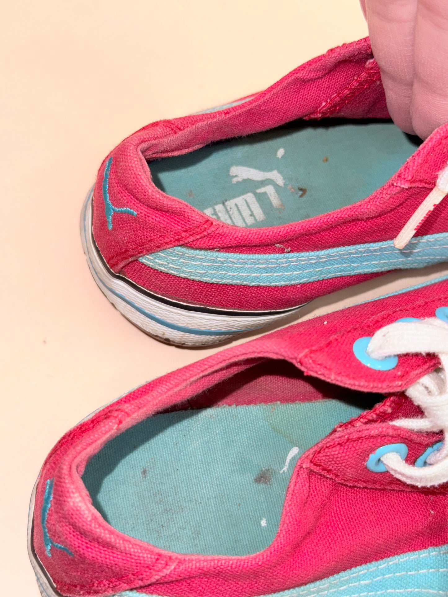 Puma Pink & Blue Canvas Sneakers – Women’s US 5 / UK 4
