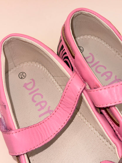 DICA.T’S Pink Zebra Mary Jane Flats – Girls Size 37