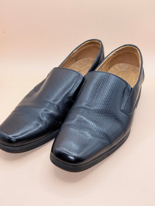 Brand Unknown Gibi Homme Black Leather Slip-on Dress Shoes – Size 42
