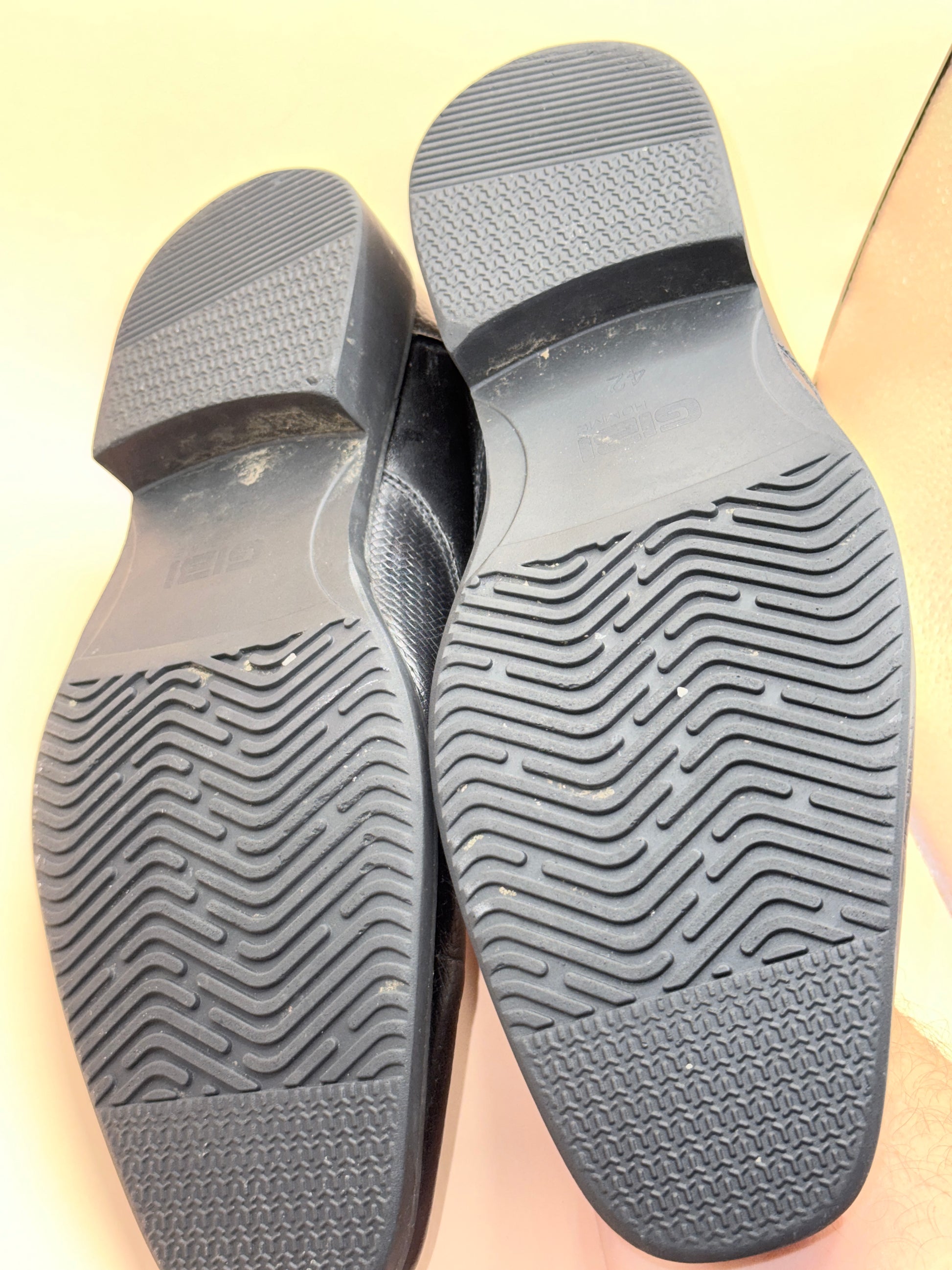 Brand Unknown Gibi Homme Black Leather Slip-on Dress Shoes – Size 42